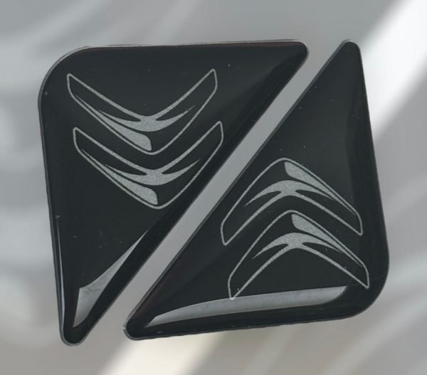 Citröen Corner Badge Pair